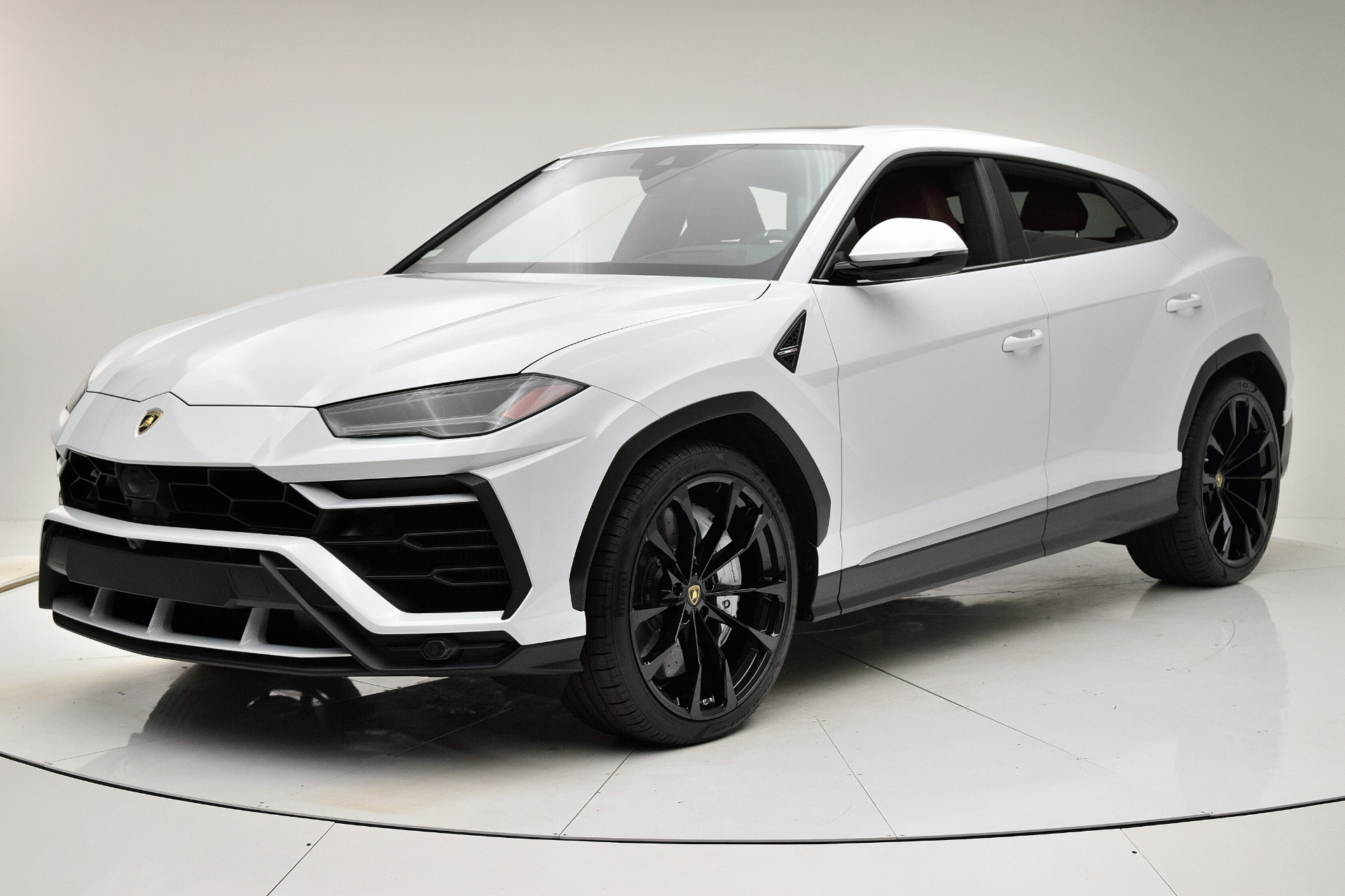 lamborghini urus 2020